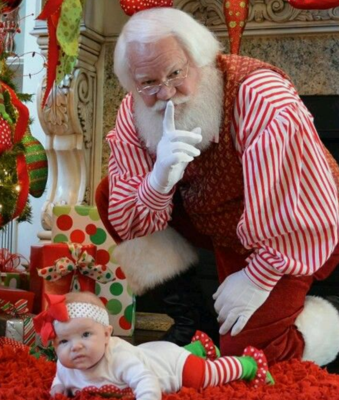 Tips for Baby's First Photos with Santa